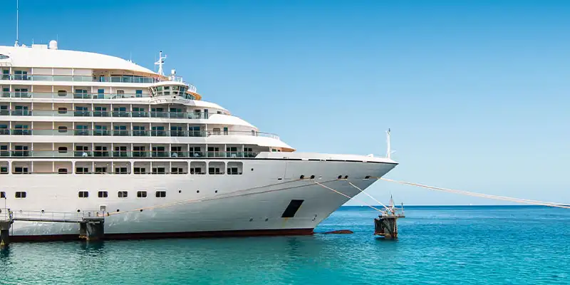 Best times to go on a cruise: your travel guide | Maaji